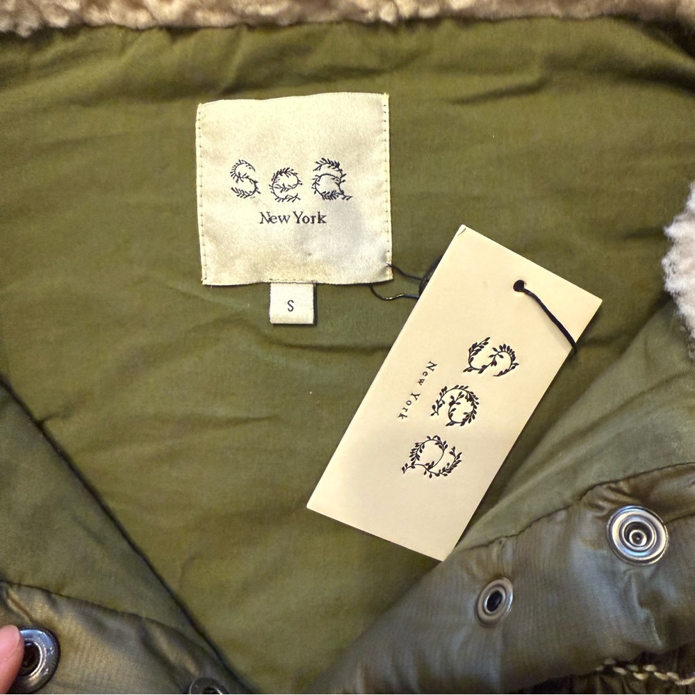 Sea New York Sherpa Puffer size small - Picture 4 of 9